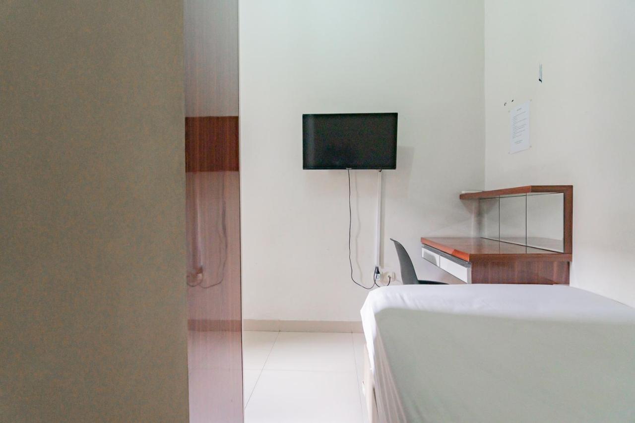 Koolkost Near Stikes Cirebon Hotel Exterior photo