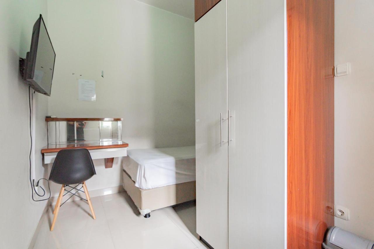 Koolkost Near Stikes Cirebon Hotel Exterior photo